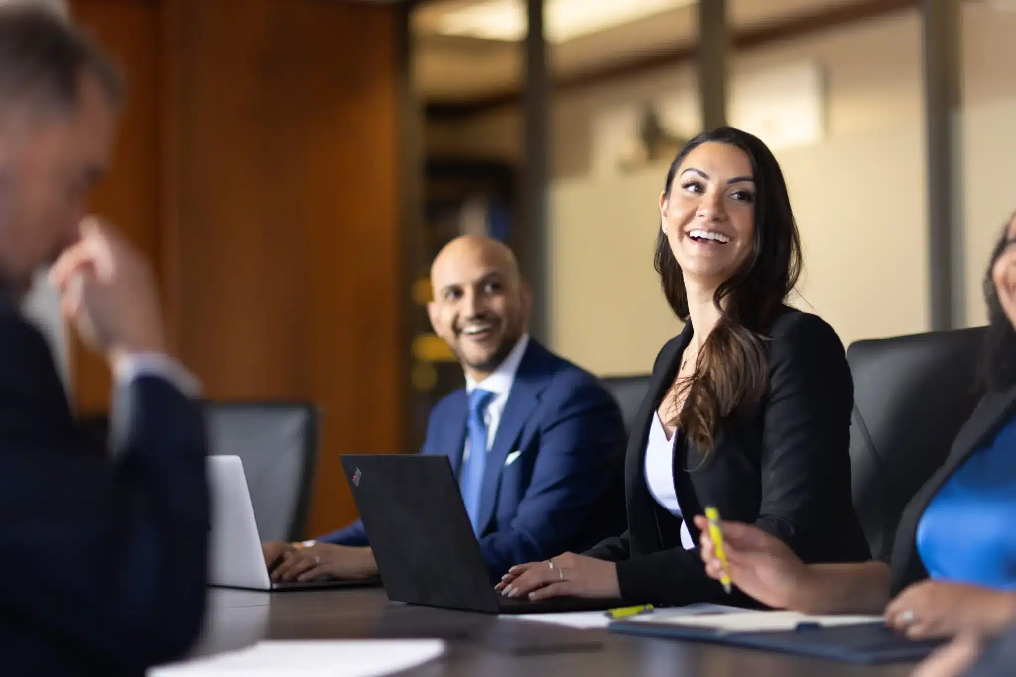 El equipo del bufete de abogados J. Alexander en Dallas, Texas