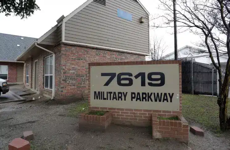 A street sign for Military Parkway in East Dallas